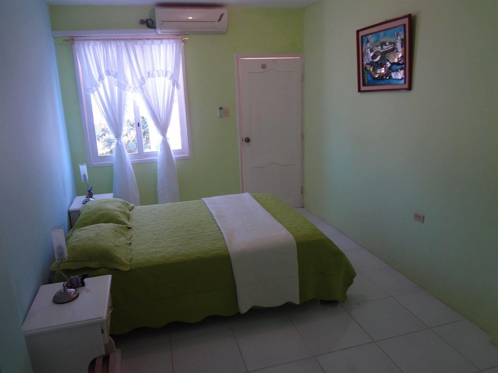 Galapagos Isabela Hotel Loja Puerto Villamil Bagian luar foto
